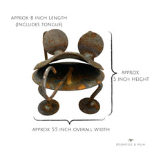 Load image into Gallery viewer, Rusty Frog Garden Decor Rustic Home Decor Whimsical Frog Outdoor Yard Art