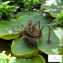 Load image into Gallery viewer, Rustic Frog Mother's Day Gift Idea Garden Decoration